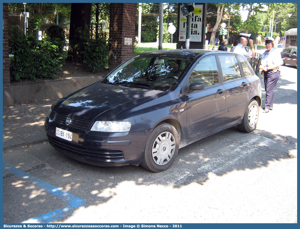 CC BX194
Arma dei Carabinieri
Fiat Stilo I serie
Parole chiave: CC;C.C.;Arma;dei;Carabinieri;Fiat;Stilo