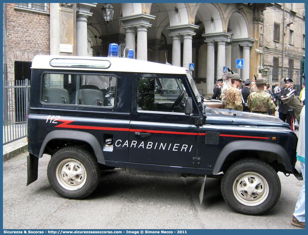 -
Arma dei Carabinieri
Land Rover Defender 90
Parole chiave: CC;C.C.;Arma;dei;Carabinieri;Land;Rover;Defender;90