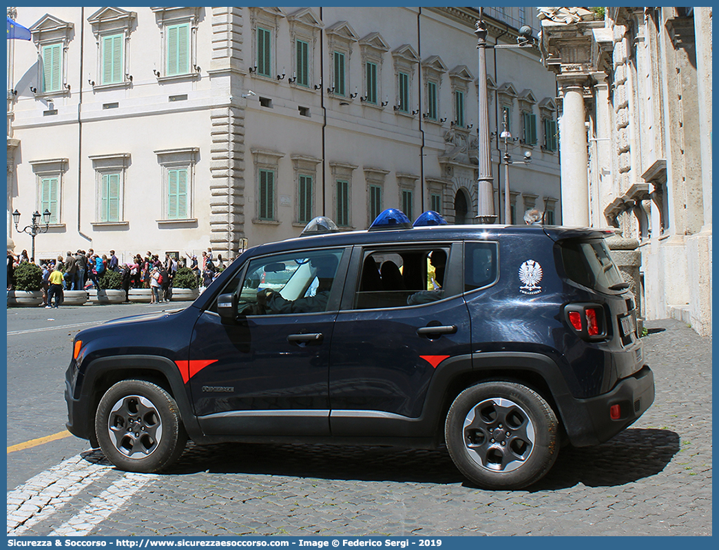 CC DM059
Arma dei Carabinieri
Reggimento Corazzieri
Jeep Renegade I serie
Parole chiave: CC;C.C.;Arma;dei;Carabinieri;Reggimento;Corazzieri;Jeep;Renegade