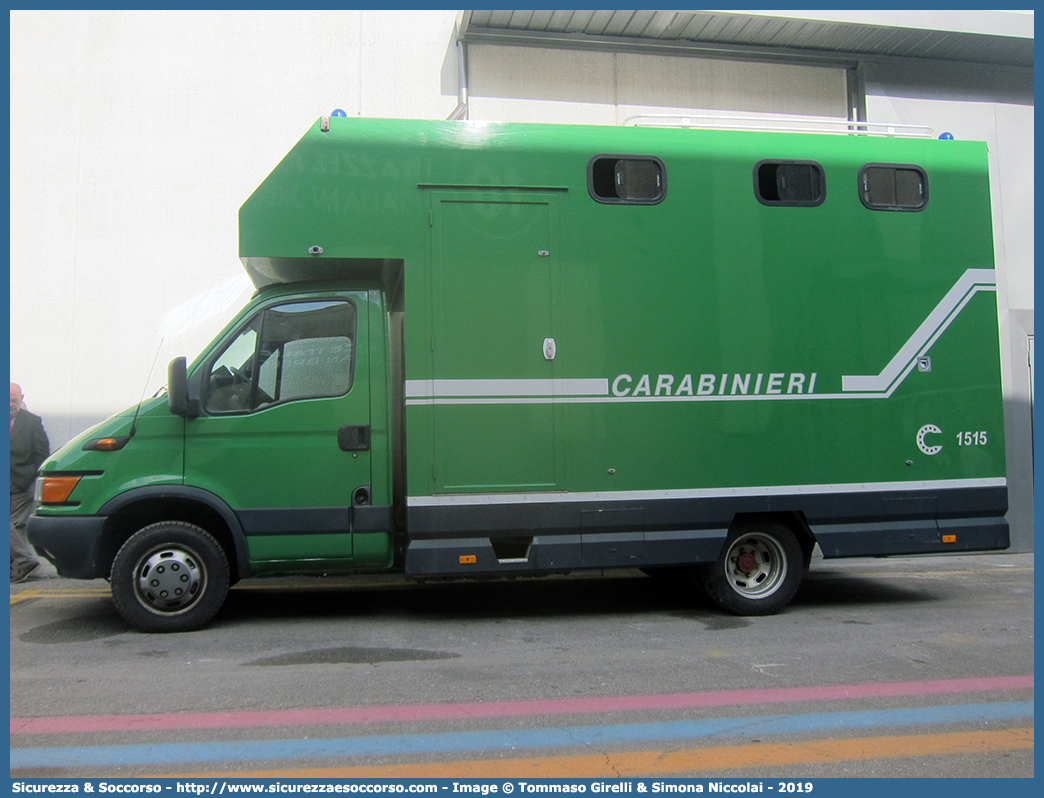 CC DP102
Arma dei Carabinieri
Comando Unità per la Tutela Forestale, 
Ambientale e Agroalimentare
Iveco Daily 50C15 III serie
Parole chiave: CC;C.C.;Arma;dei;Carabinieri;Comando;Unità;per;la;Tutela;Forestale;Ambientale;Agroalimentare;Iveco;Daily;50C15