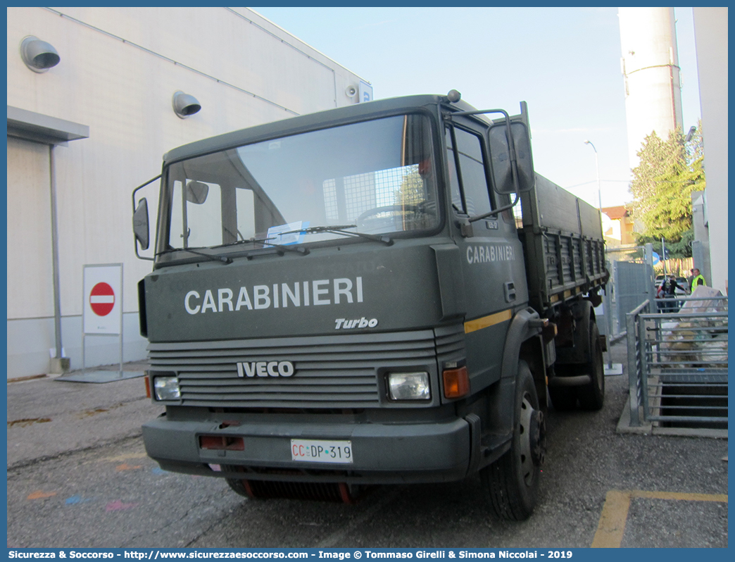 CC DP319
Arma dei Carabinieri
Comando Unità per la Tutela Forestale, 
Ambientale e Agroalimentare
Iveco 135-17
Parole chiave: CC;C.C.;Arma;dei;Carabinieri;Comando;Unità;per;la;Tutela;Forestale;Ambientale;Agroalimentare;Iveco;135-17