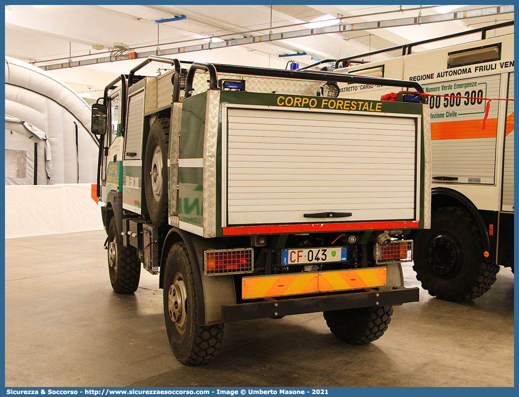 CF 043
Corpo Forestale 
Regione Friuli Venezia Giulia
Bucher BU200 4x4
Parole chiave: Corpo;Forestale;Friuli Venezia Giulia;CFFVG;C.F.F.V.G.;Bucher;BU200;4x4