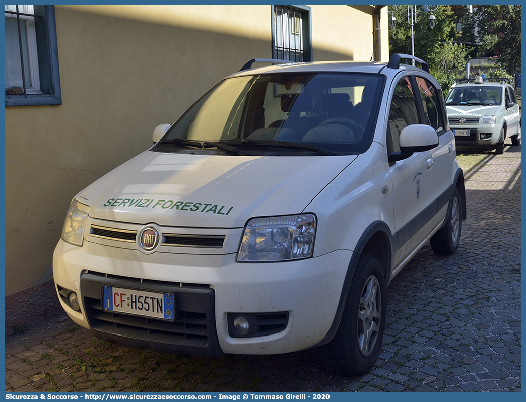 CF H55TN
Corpo Forestale
Provincia Autonoma di Trento
Fiat Nuova Panda 4x4 I serie restyling
Parole chiave: CF;C.F.;TN;Corpo;Forestale;TrentoFiat;Nuova Panda;4x4