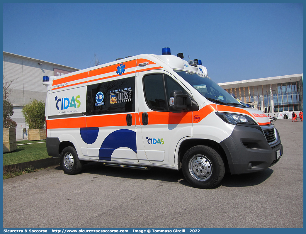 K07
CIDAS
Cooperativa Inserimento Disabili
Assistenza Solidarietà
Peugeot Boxer III serie restyling
Allestitore EDM S.r.l.
Parole chiave: CIDAS;Peugeot;Boxer;EDM;Ambulanza;Autoambulanza