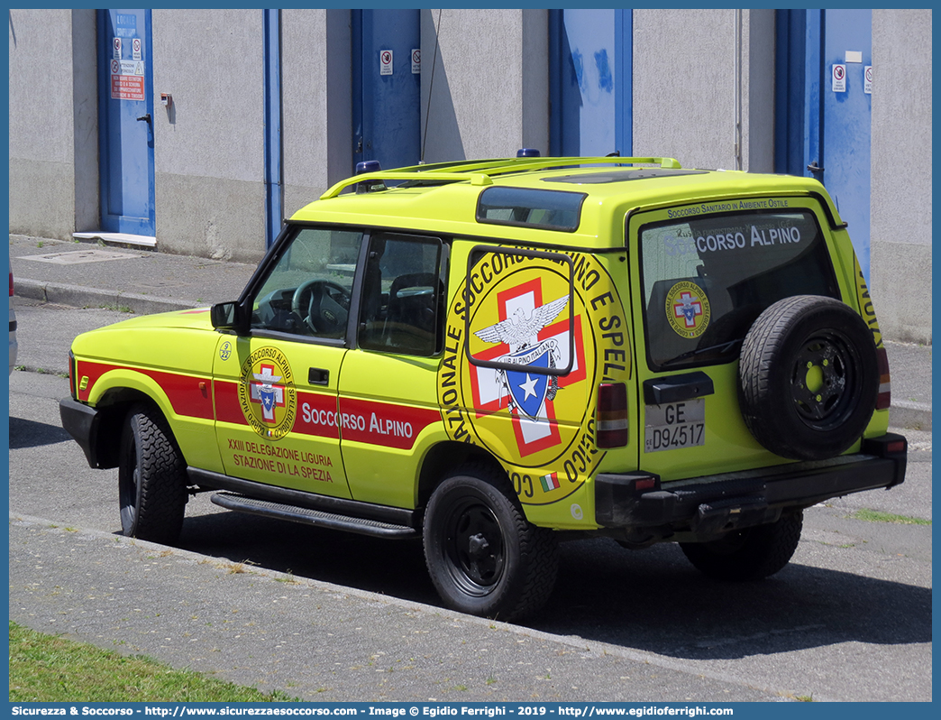 9-22
Corpo Nazionale
Soccorso Alpino e Speleologico
Delegazione Alpina
XXIII Liguria di Ponente
Stazione di La Spezia
Land Rover Discovery I serie
Parole chiave: CNSAS;C.N.S.A.S.;Corpo;Nazionale;Soccorso;Alpino;Speleologico;Liguria;SASL;S.A.S.L.;La Spezia;Land Rover;Discovery