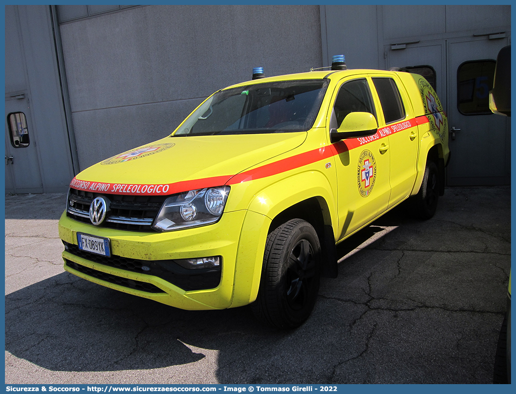 -
Corpo Nazionale
Soccorso Alpino e Speleologico
Volkswagen Amarok
Parole chiave: CNSAS;C.N.S.A.S.;Corpo;Nazionale;Soccorso;Alpino;Speleologico;Liguria;SAS;S.A.S.;Volkswagen;VW;Amarok