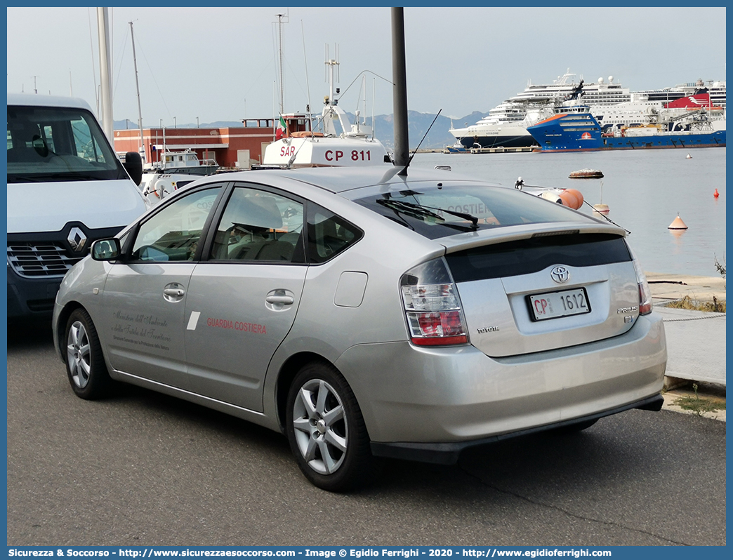 CP 1612
Corpo delle Capitanerie di Porto
Guardia Costiera 
Toyota Prius II serie
Parole chiave: CP;C.P.;GC;G.C.;Guardia;Costiera;Capitanerie;Capitaneria;di;Porto;Toyota;Prius