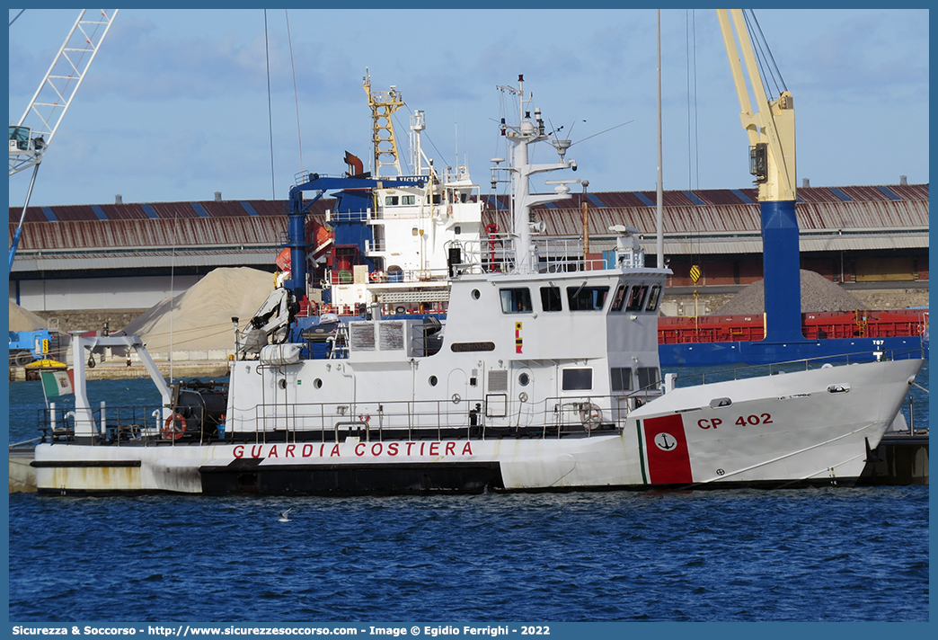 CP 402 "Renato Pennetti"
Corpo delle Capitanerie di Porto
Guardia Costiera
Vedetta d'Altura Classe "Cavallari"
(variante)
Parole chiave: CP;C.P.;GC;G.C.;Guardia;Costiera;Capitaneria;Capitanerie;Porto;Vedetta;Vedette;Altura;Classe;Cavallari;Renato;Pennetti