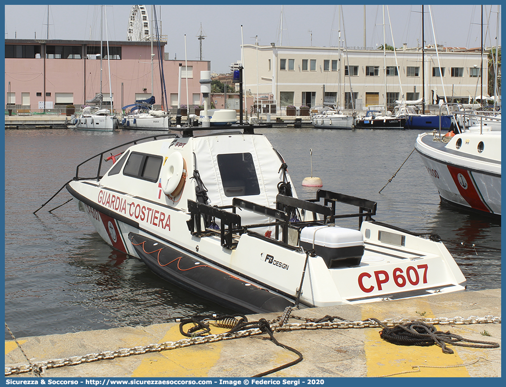 CP 607
Corpo delle Capitanerie di Porto
Guardia Costiera
Vedetta Costiera Classe 601
Parole chiave: Guardia;Costiera;Capitaneria;Capitanerie;Porto;Vedetta;Vedette;Costiera;Costiere;Classe;601;CP;C.P.;G.C.;GC