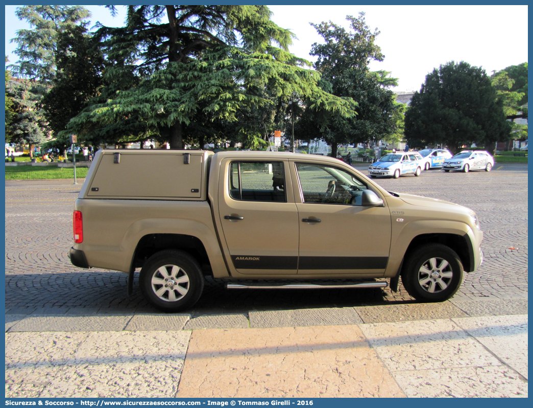 CRI 277AD
Croce Rossa Italiana
Corpo Militare
Volkswagen Amarok
Allestitore Aris S.p.A.
Parole chiave: CRIM;CRI;C.R.I.;C.R.I.M.;Croce;Rossa;Italiana;Corpo;Militare;Volkswagen;Amarok