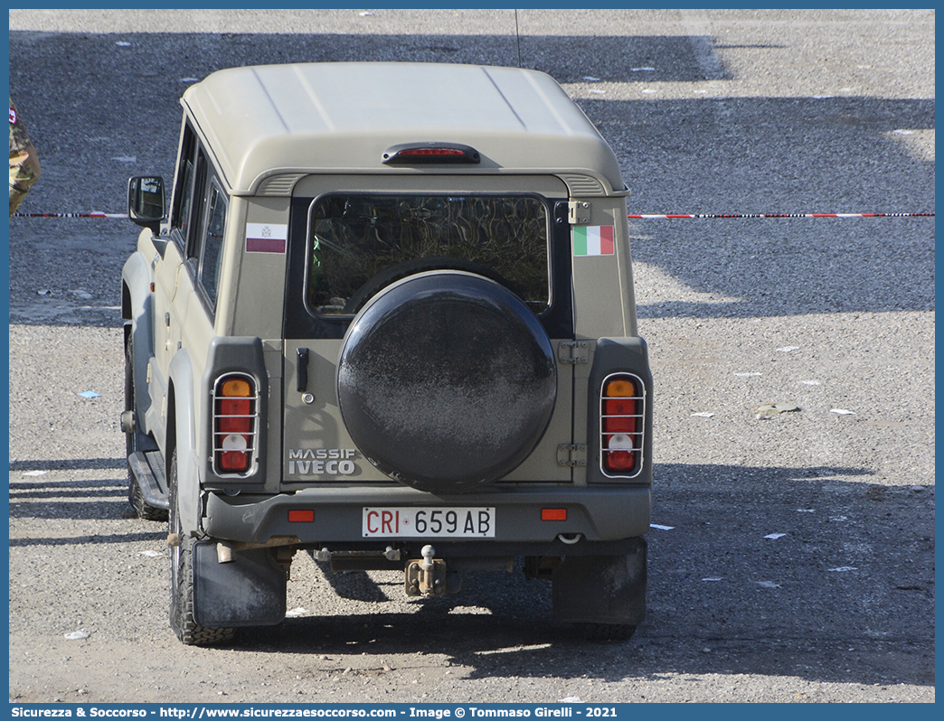 CRI 659AB
Croce Rossa Italiana
Corpo Militare
Iveco Massif Station Wagon
Parole chiave: CRI;CRIM;C.R.I.;C.R.I.M.;Croce;Rossa;Italiana;Corpo;Militare;Iveco;Massif;Station;Wagon