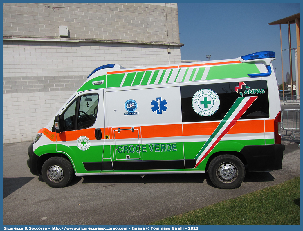 Victor 70
Associazione Volontaria Pubblica
Croce Verde Adria
Fiat Ducato III serie restyling
Allestitore EDM S.r.l.
Parole chiave: AVP;A.V.P.;Associazione;Volontaria;Pubblica;Croce;Verde;Adria;Autoambulanza;Ambulanza;Fiat;Ducato;EDM