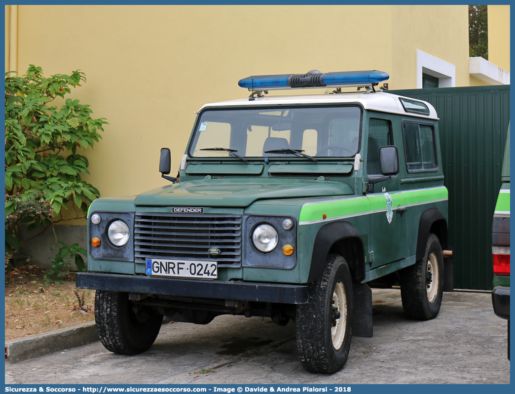 GNR F0242
República Portuguesa
Guarda Nacional Republicana
Land Rover Defender 90
Parole chiave: República;Portuguesa;GNR;G.N.R.;Guarda;Nacional;Republicana;Land;Rover;Defender;90