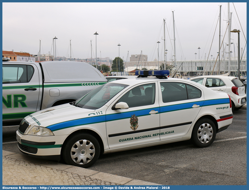 GNR L2298
República Portuguesa
Guarda Nacional Republicana
Skoda Octavia II generation
Parole chiave: República;Portuguesa;GNR;G.N.R.;Guarda;Nacional;Republicana;Skoda;Octavia