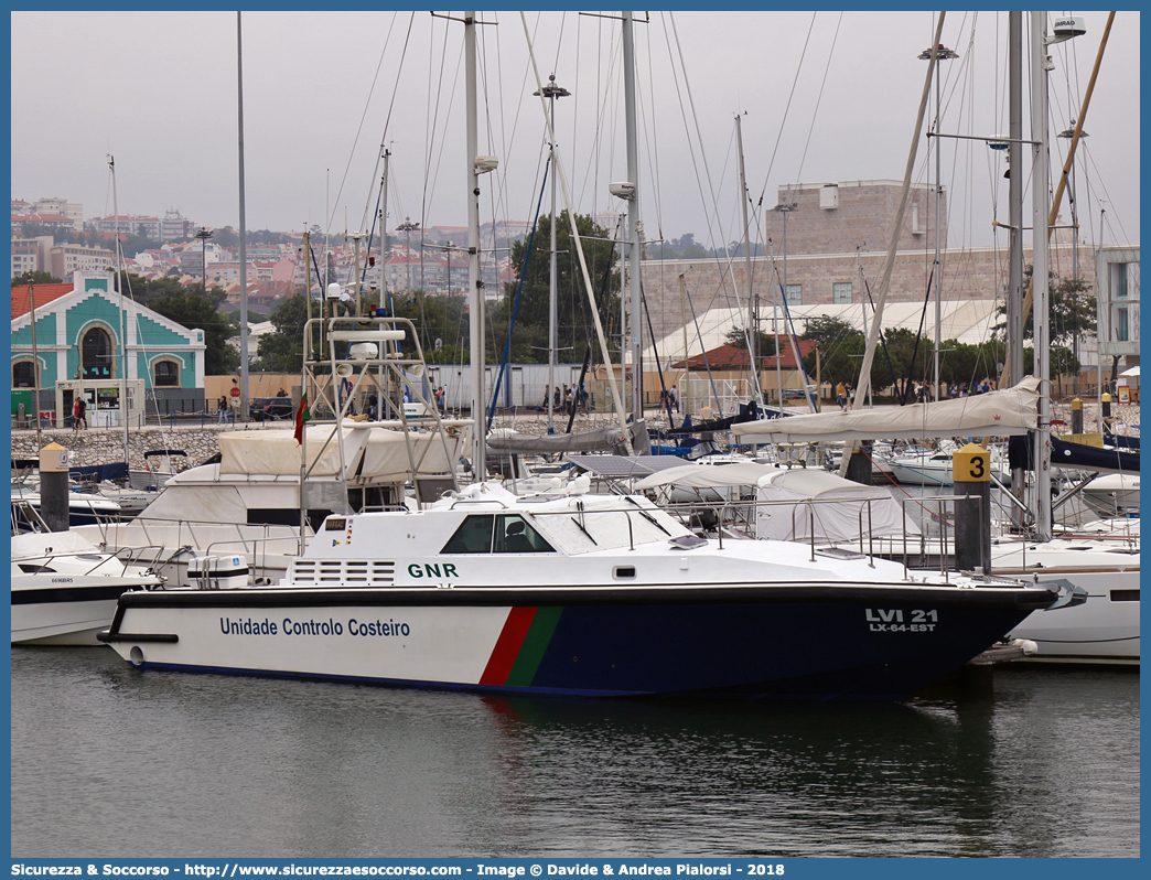 GNR LVI 21
República Portuguesa
Guarda Nacional Republicana
Coastal Control Unit
Parole chiave: República;Portuguesa;GNR;G.N.R.;Guarda;Nacional;Republicana;Nissan;Patrol;Coastal;Control;Unit