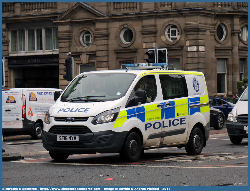 -
United Kingdom of Great Britain and Northern Ireland
Police Service of Scotland
Ford Transit Custom I generation
Parole chiave: UK;United;Kingdom;Great;Britain;Northern;Ireland;Police;Service;of;Scotland;Ford;Transit;Custom