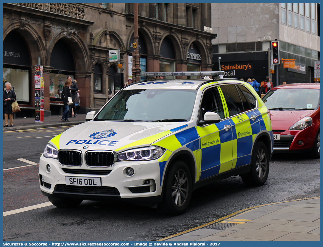 -
United Kingdom of Great Britain and Northern Ireland
Police Service of Scotland
BMW X5 III generation
Parole chiave: UK;United;Kingdom;Great;Britain;Northern;Ireland;Police;Service;of;Scotland;BMW;X5