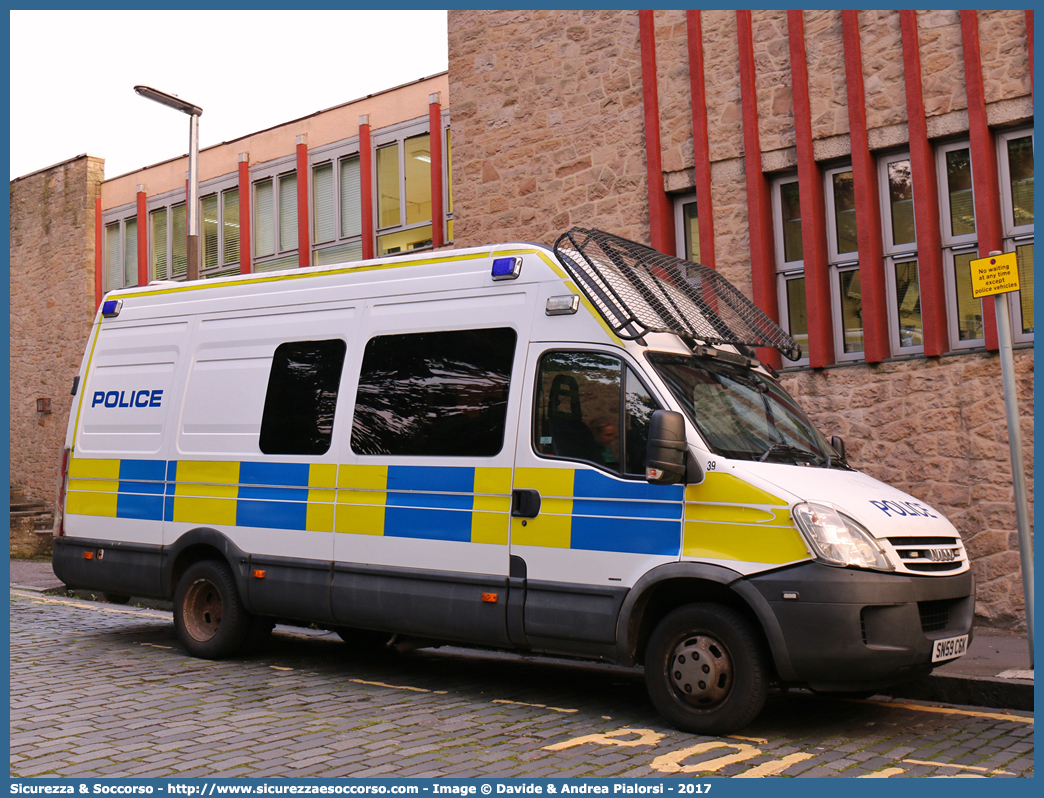 -
United Kingdom of Great Britain and Northern Ireland
Police Service of Scotland
Iveco Daily IV generation
Parole chiave: UK;United;Kingdom;Great;Britain;Northern;Ireland;Police;Service;of;Scotland;Iveco;Daily