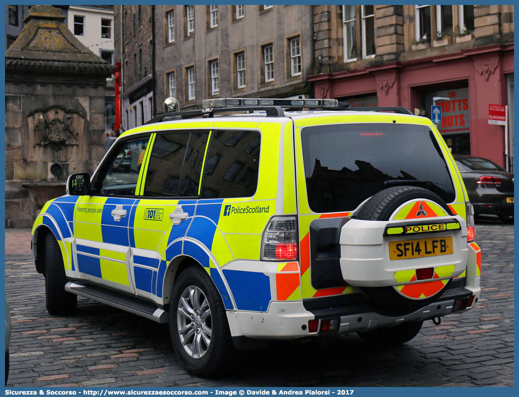 -
United Kingdom of Great Britain and Northern Ireland
Police Service of Scotland
Mitsubishi Pajero LWB III generation facelift
Parole chiave: UK;United;Kingdom;Great;Britain;Northern;Ireland;Police;Service;of;Scotland;Mitsubishi;Pajero;LWB