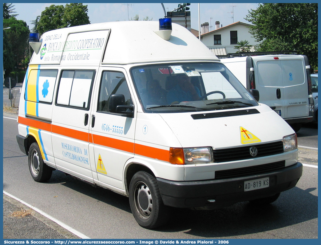 1
Misericordia di Castel Bolognese
Volkswagen Transporter T4 I serie
Parole chiave: Misericordie;Misericordia;Volkswagen;Transporter;T4;Castel;Bolognese