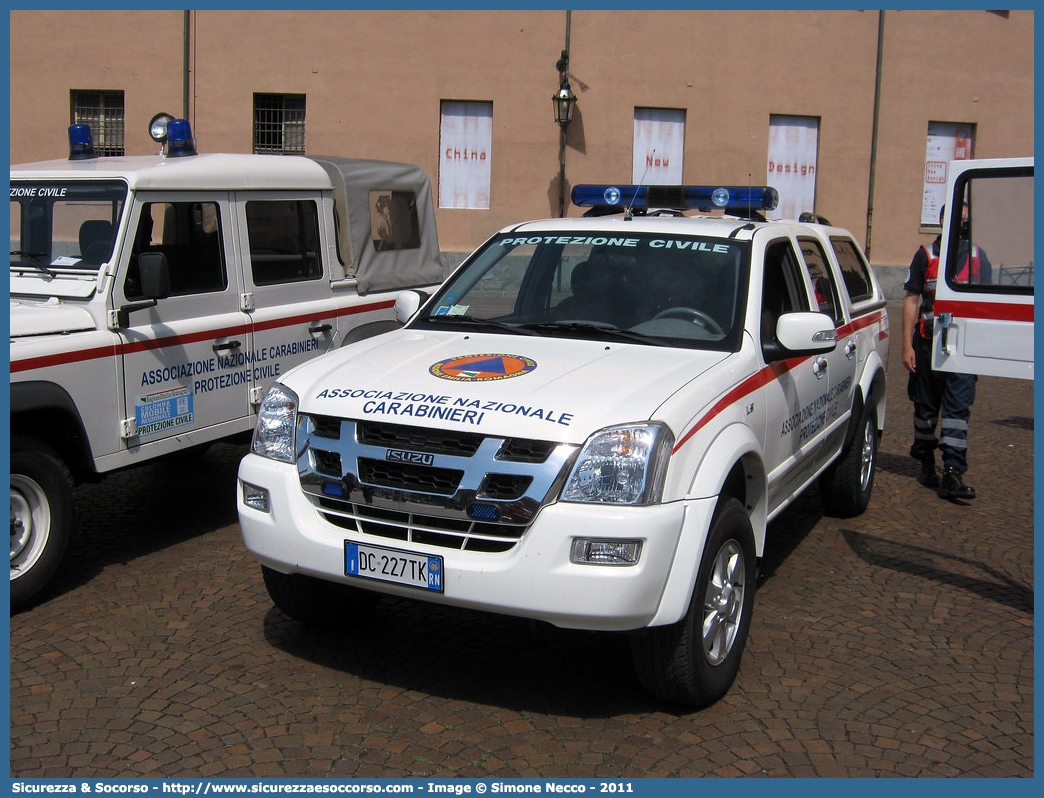 -
Associazione Nazionale Carabinieri
Rimini
Isuzu D-Max I serie
Allestitore Bertazzoni S.r.l.
Parole chiave: ANC;A.N.C.;Associazione;Nazionale;Carabinieri;Isuzu;DMax;D-Max;D - Max;Rimini;Bertazzoni