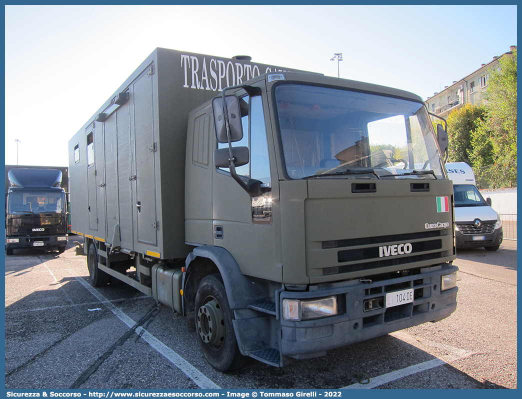 EI 104DE
Esercito Italiano
Reggimenti a Cavallo
Iveco EuroCargo 150E18 I serie
Parole chiave: EI;E.I.;Esercito;Italiano;Reggimento;Reggimenti;Cavallo;Trasporto;Cavalli;Iveco;EuroCargo;150E18