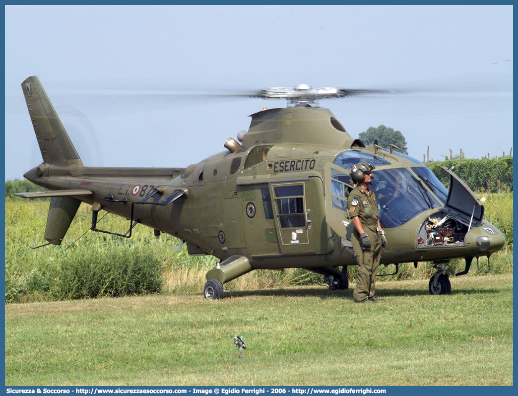 MM81247 EI-870
Esercito Italiano
Aviazione dell'Esercito
Agusta A109A
Parole chiave: EI;E.I.;Esercito;Italiano;Aviazione;Agusta;A109A