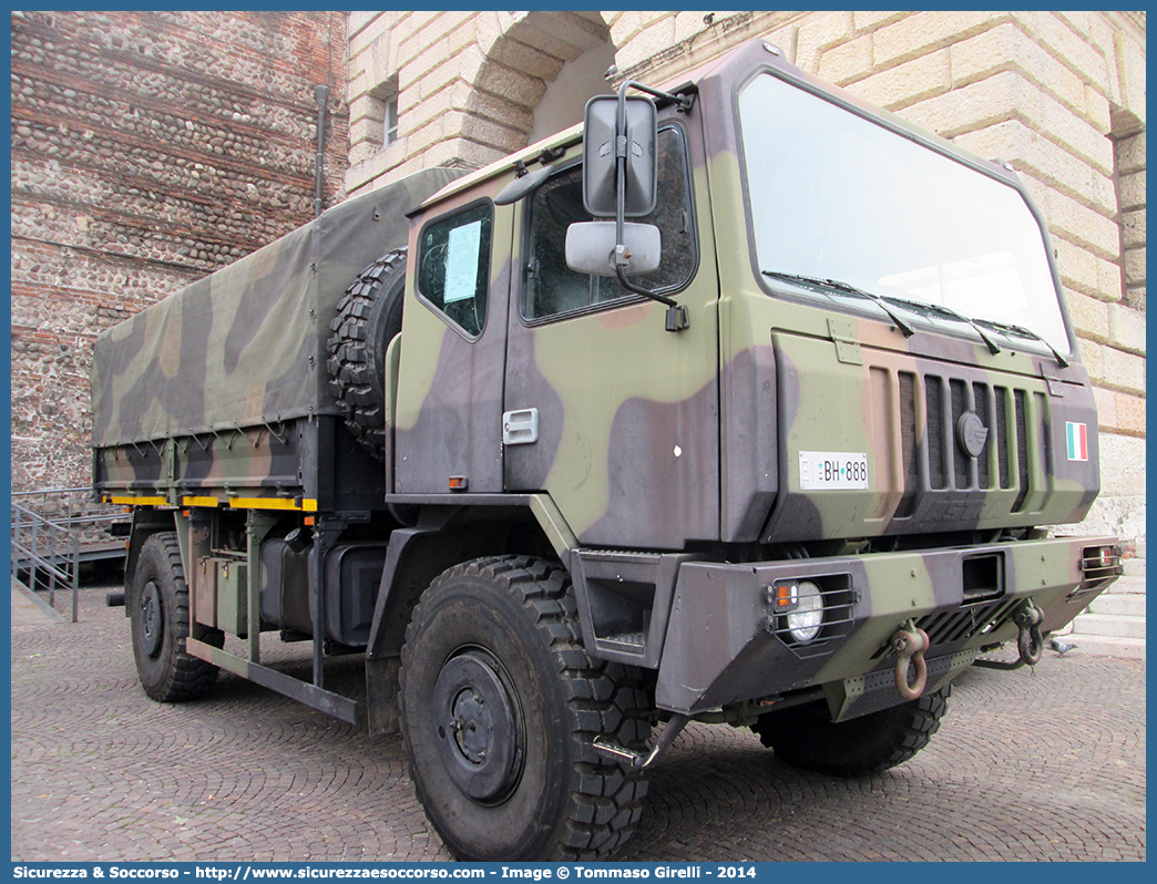 EI BH888
Esercito Italiano
ASTRA SMR 44.30 BAD 4X4
Parole chiave: EI;E.I.;Esercito;Italiano;Mezzi;da;Cantiere;Trasporto;Materiali;Supporto;Logistico;Astra;SMR;44.30