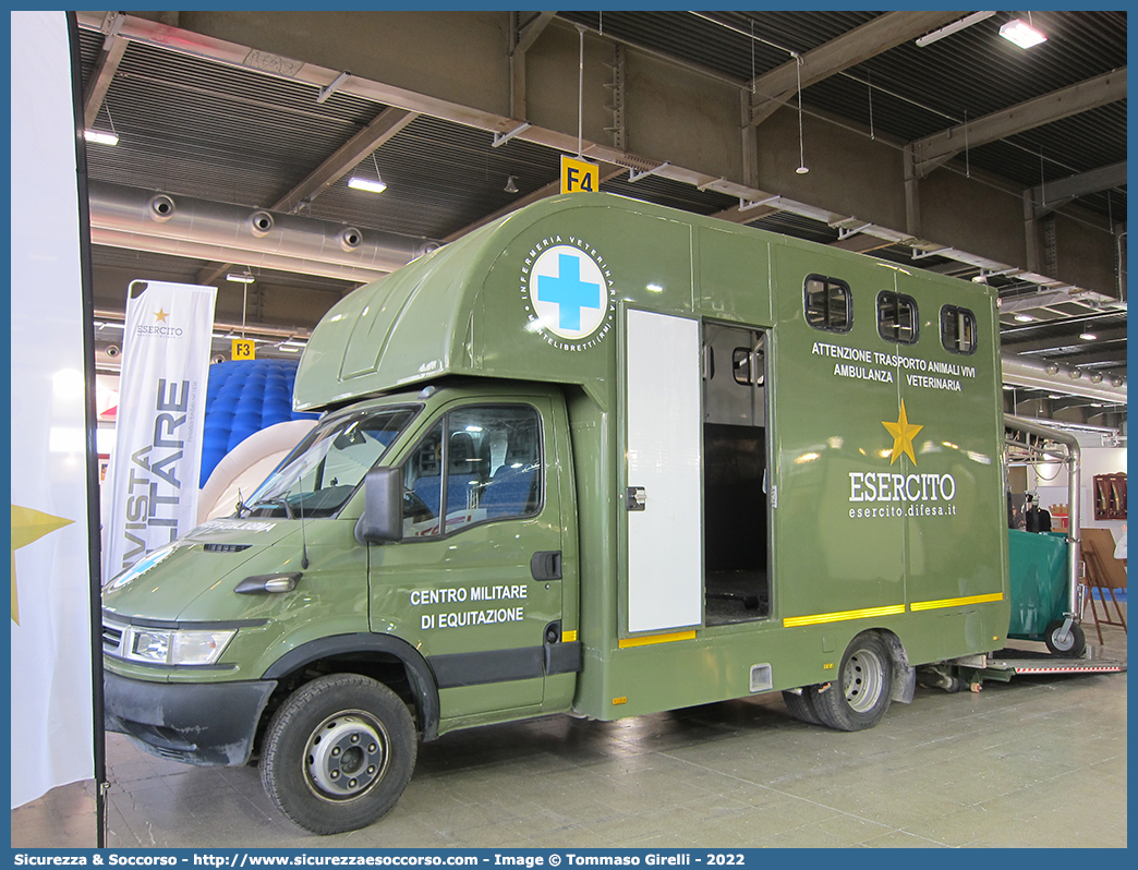 EI CH822
Esercito Italiano
Sanità Militare
Ospedale Veterinario Militare
Iveco Daily 50C15 III serie
(variante)
Parole chiave: EI;E.I.;Esercito;Italiano;Sanità;Militare;Iveco;Daily;50C15