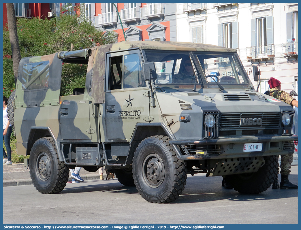 EI CI811
Esercito Italiano
Iveco VM90T
Parole chiave: EI;E.I.;Esercito;Italiano;Fuoristrada;operazione;strade;sicure;Iveco;VM90T