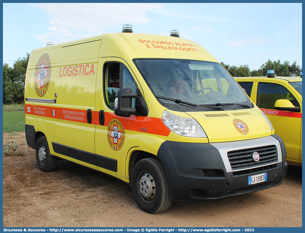 17-13
Corpo Nazionale
Soccorso Alpino e Speleologico
Servizio Regionale Sardegna
Fiat Ducato III serie
Parole chiave: CNSAS;C.N.S.A.S.;Corpo;Nazionale;Soccorso;Alpino;Speleologico;Sardegna;SASS;S.A.S.S.;Fiat;Ducato