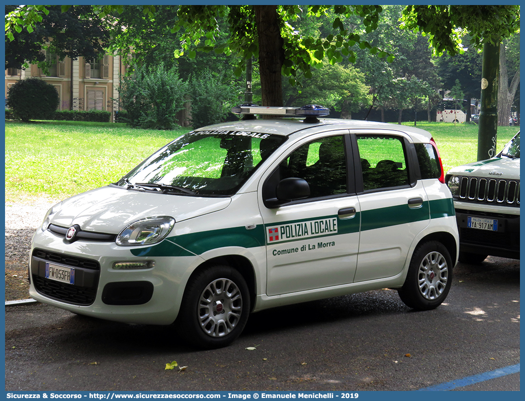 -
Polizia Locale
Comune di La Morra
Fiat Nuova Panda II serie
Parole chiave: PL;P.L.;PM;P.M.;Polizia;Locale;Municipale;La Morra;Fiat;Nuova;Panda