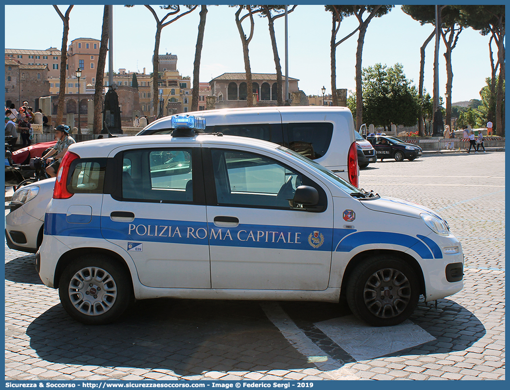 -
Polizia di Roma Capitale
Fiat Nuova Panda II serie
Parole chiave: PL;P.L.;PM;P.M.;Polizia;Locale;Municipale;Roma;Capitale;Fiat;Nuova;Panda