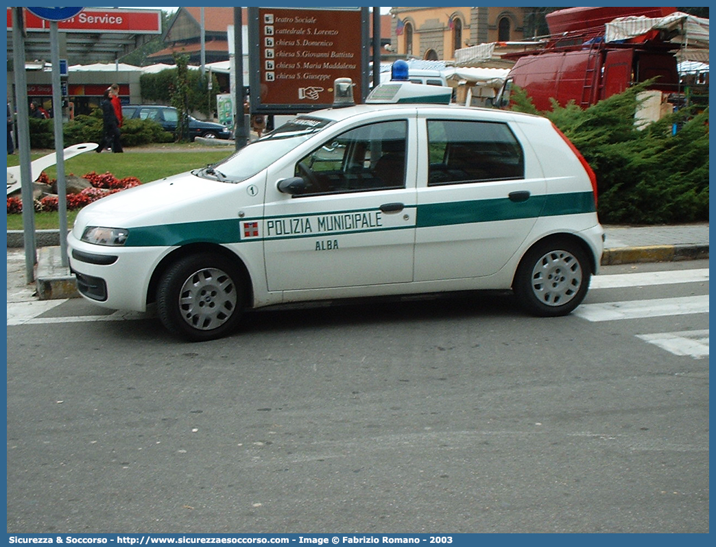 -
Polizia Municipale
Comune di Alba
Fiat Punto II serie
Parole chiave: PL;PM;P.L.;P.M.;Polizia;Locale;Municipale;Alba;Fiat;Punto