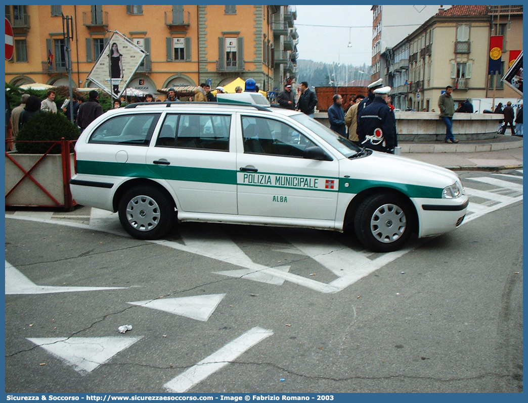 -
Polizia Municipale
Comune di Alba
Skoda Octavia Wagon I serie restyling
Parole chiave: PL;PM;P.L.;P.M.;Polizia;Locale;Municipale;Alba;Skoda;Octavia;Wagon