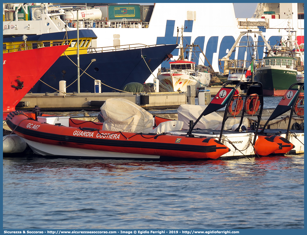 GC A67
Corpo delle Capitanerie di Porto
Guardia Costiera
Zodiac Hurricane
Parole chiave: Guardia;Costiera;Capitaneria;Capitanerie;Porto;Battello;Battelli;Pneumatico;Pneumatici;Gommone;Gommoni;Zodiac;Hurricane;CP;C.P.;G.C.;GC;A60