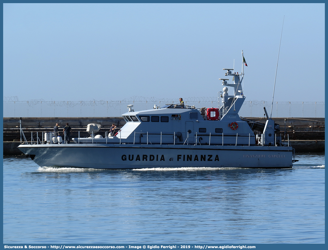 G.204 "Finanziere Garulli"
Guardia di Finanza
R.O.A.N. Componente Navale
Guardacoste Classe "Buratti"
Parole chiave: GdiF;G.D.F.;GDF;Guardia;di;Finanza;R.O.A.N.;ROAN;Componente;Navale;Guardacoste;Buratti