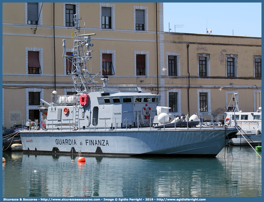 G.123 "Salone"
Guardia di Finanza
R.O.A.N. Componente Navale
Guardacoste Classe "Bigliani"
Parole chiave: GdiF;G.D.F.;GDF;Guardia;di;Finanza;R.O.A.N.;ROAN;Componente;Navale;Guardacoste;Bigliani