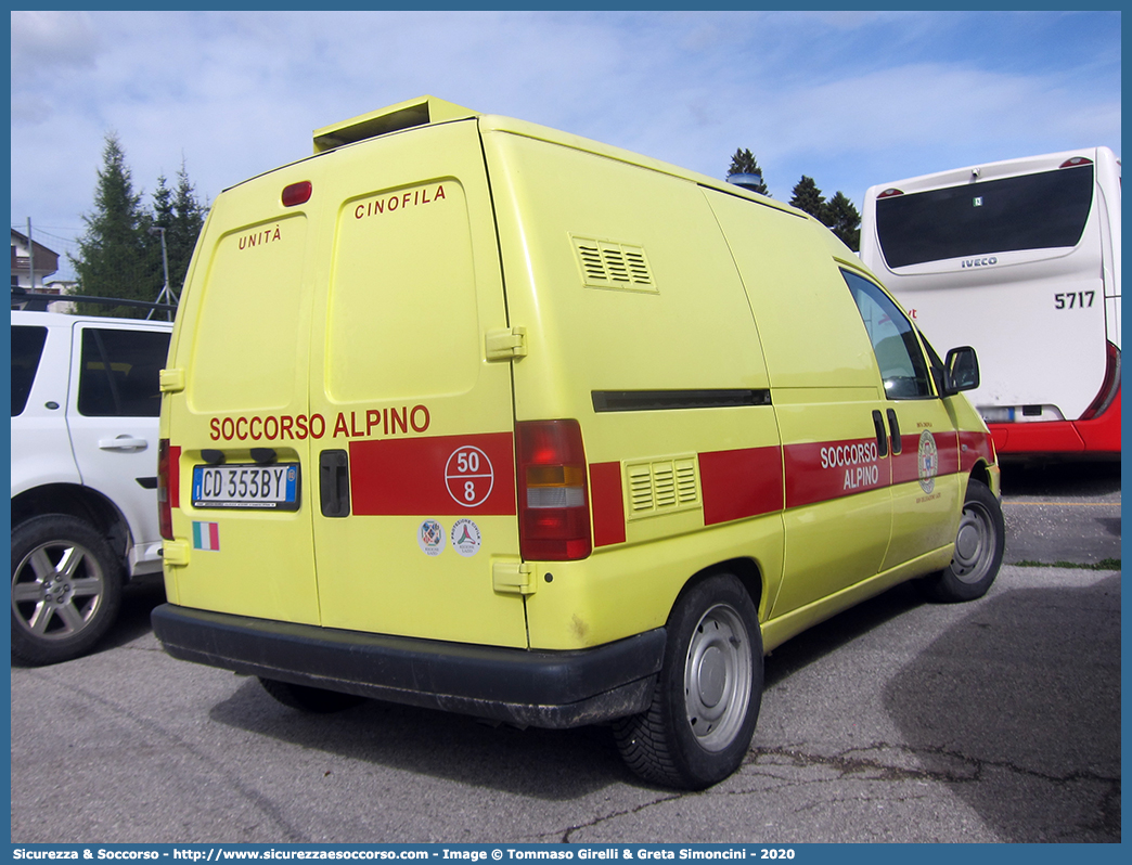 -
Corpo Nazionale
Soccorso Alpino e Speleologico
Delegazione Alpina XXIV Lazio
Fiat Scudo II serie
Parole chiave: CNSAS;C.N.S.A.S.;Corpo;Nazionale;Soccorso;Alpino;Speleologico;Delegazione;Alpina;XXIV;Lazio;Fiat;Scudo