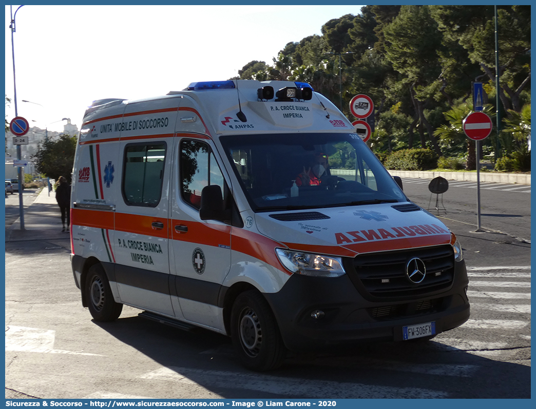 76/315
P.A. Croce Bianca Imperia
Mercedes Benz Sprinter III serie
Allestitore Alessi e Becagli S.n.c.
Parole chiave: P.A.;PA;Croce;Bianca;Imperia;Ambulanza;Autoambulanza;Mercedes Benz;Sprinter;Alessi e Becagli