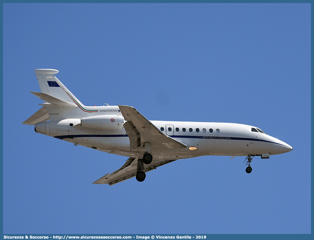 MM62245
Aeronautica Militare Italiana
Dassault Falcon 900EX
Parole chiave: A.M.I.;AMI;Aeronautica;Militare;Italiana;Dassault;Falcon;900EX