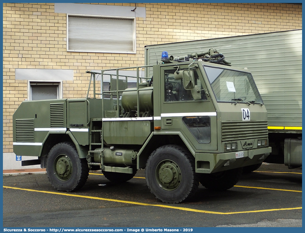 MM AT676
Marina Militare Italiana
Servizio Antincendio
Rampini 4x4
Parole chiave: MMI;M.M.I.;Marina;Militare;Italiana;Servizio;Antincendio;Rampini