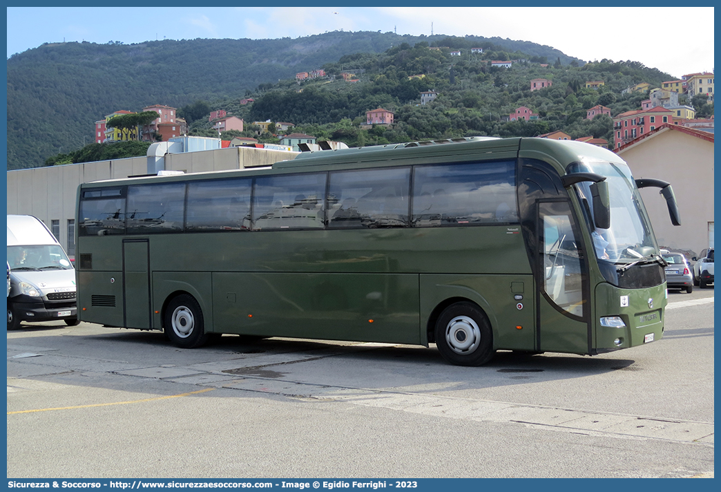 MM CI419
Marina Militare Italiana
Irisbus Sitcar Modena HD
Parole chiave: MM;M.M.;Marina;Militare;Irisbus;Sitcar;Modena;HD