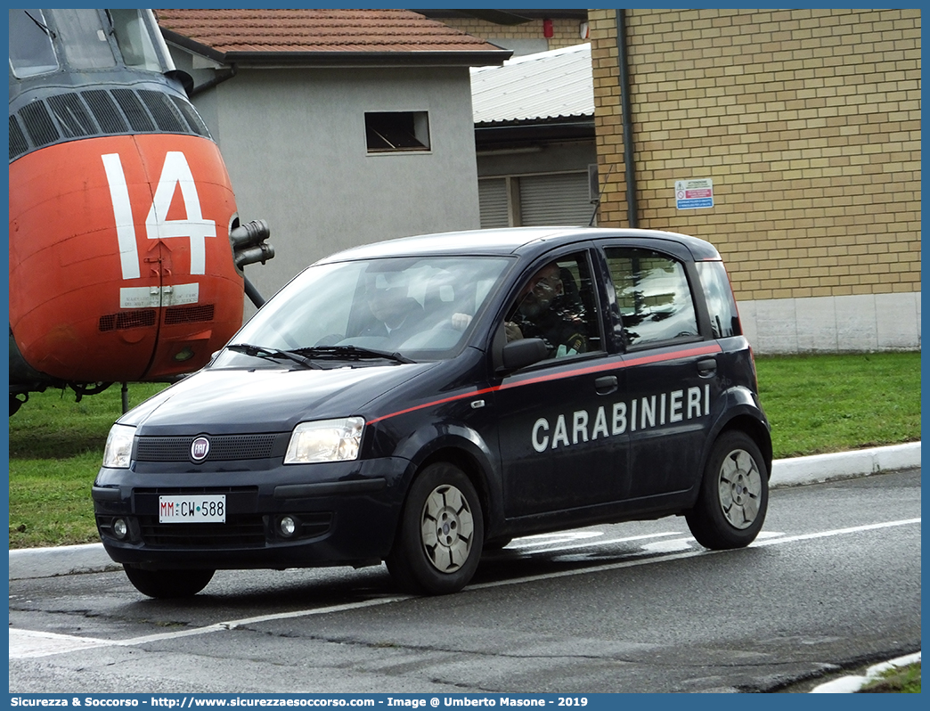 MM CW588
Arma dei Carabinieri
Reparto Carabinieri presso
la Marina Militare
Fiat Nuova Panda I serie
Parole chiave: CC;C.C.;MM;M.M.;Arma;dei;Carabinieri;Reparto;Marina;Militare;Fiat;Nuova;Panda