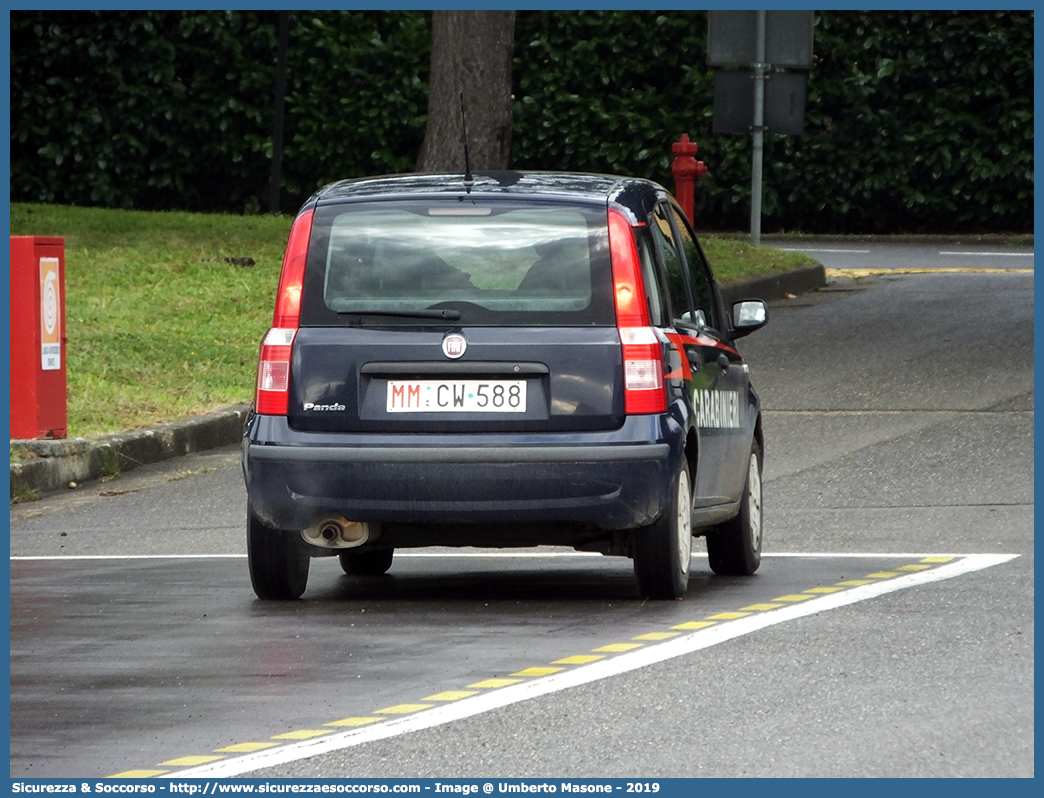 MM CW588
Arma dei Carabinieri
Reparto Carabinieri presso
la Marina Militare
Fiat Nuova Panda I serie
Parole chiave: CC;C.C.;MM;M.M.;Arma;dei;Carabinieri;Reparto;Marina;Militare;Fiat;Nuova;Panda