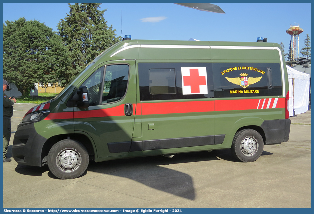 MM CW658
Marina Militare Italiana
Servizio Sanitario
Peugeot Boxer II serie restyling
Allestitore GGG Elettromeccanica S.r.l.
Parole chiave: MMI;M.M.I.;Marina;Militare;Italiana;Servizio;Sanitario;Ambulanza;Autoambulanza;Peugeot;Boxer;GGG;Elettromeccanica