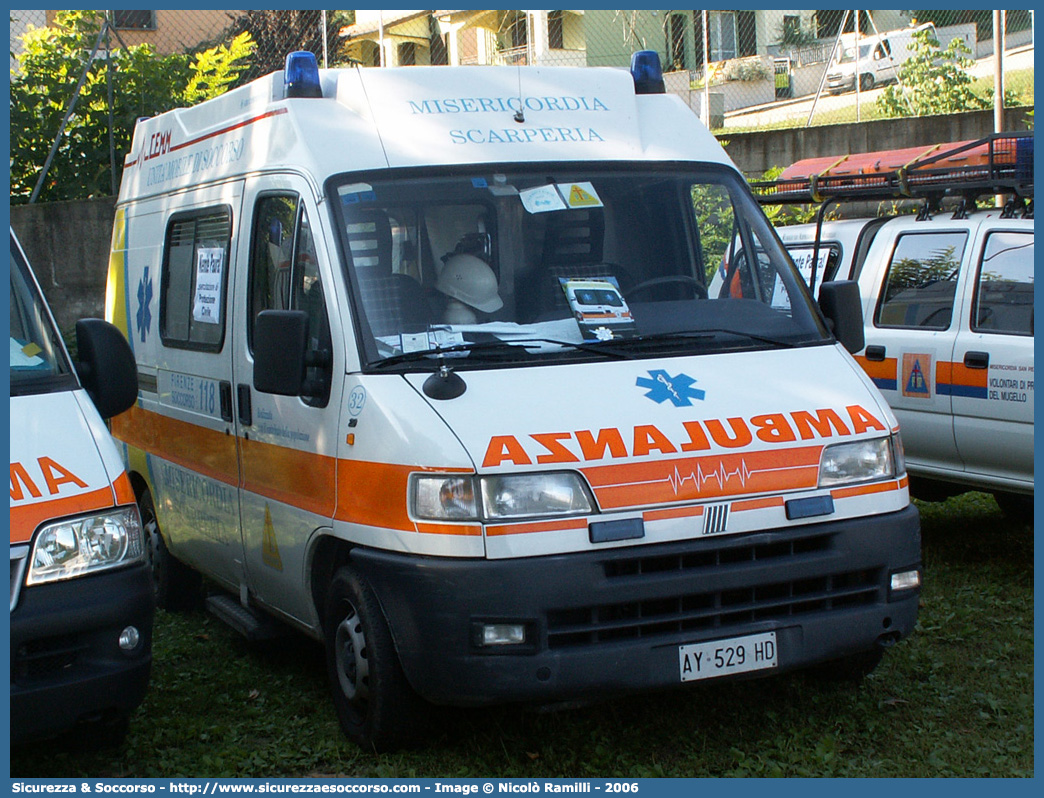 32
Misericordia Scarperia
Fiat Ducato II serie
Allestitore CEVI S.n.c.
Parole chiave: Misericordie;Misericordia;Ambulanza;Autoambulanza;Scarperia;Fiat;Ducato;CEVI