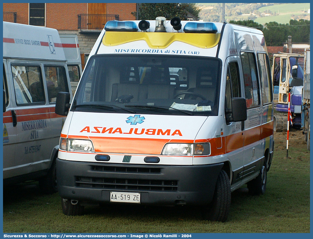 -
Misericordia di Stia
Fiat Ducato II serie
Parole chiave: Misericordie;Misericordia;Ambulanza;Autoambulanza;Fiat;Ducato;Stia