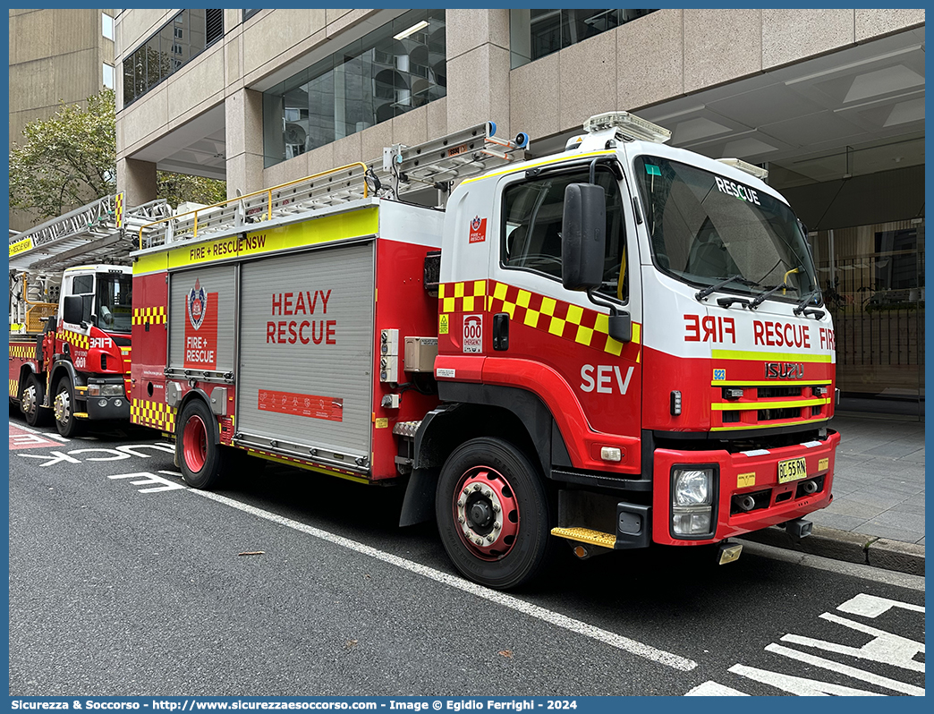 923
Commonwealth of Australia
NSW Fire + Rescue
SEV (Service Exchange Vehicle)
Heavy Rescue
Isuzu FVD1000
Parole chiave: Commonwealth;Australia;New;South;Wales;NSW;Fire;Rescue;SEV;Service;Exchange;Vehicle;Isuzu;FVD;1000