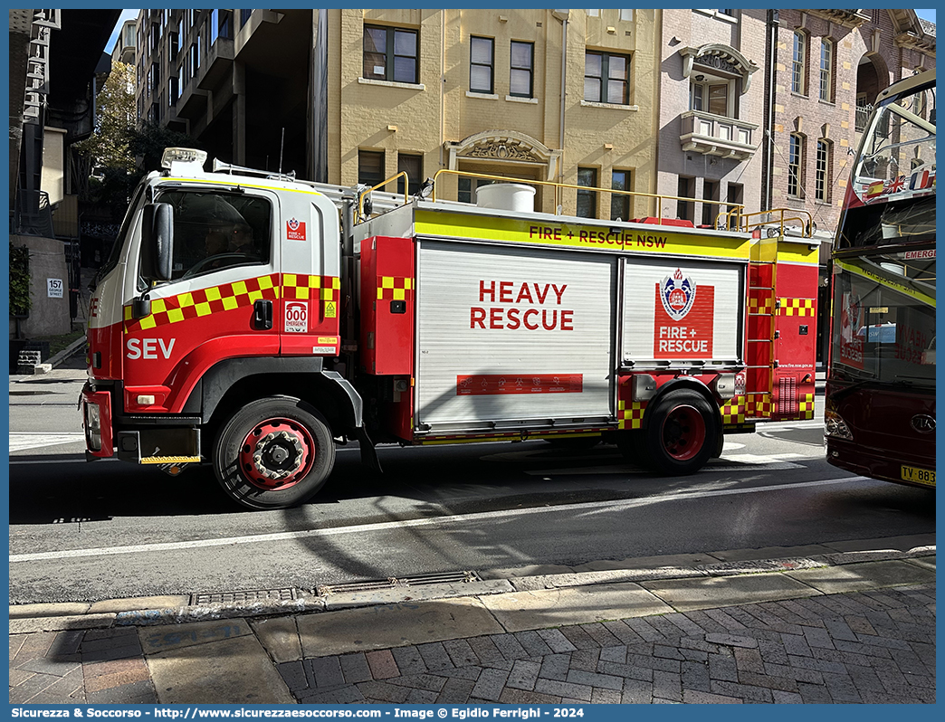 923
Commonwealth of Australia
NSW Fire + Rescue
SEV (Service Exchange Vehicle)
Heavy Rescue
Isuzu FVD1000
Parole chiave: Commonwealth;Australia;New;South;Wales;NSW;Fire;Rescue;SEV;Service;Exchange;Vehicle;Isuzu;FVD;1000